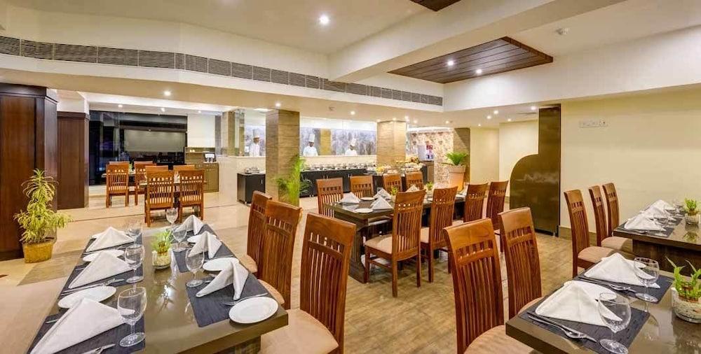 Cygnett Inn Repose Guwahati Luaran gambar
