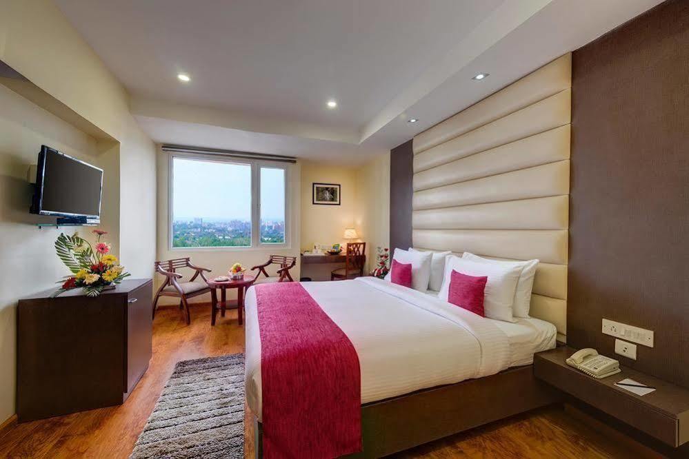 Cygnett Inn Repose Guwahati Luaran gambar